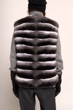 Manzoni 24 Gilet chinchilla Italia