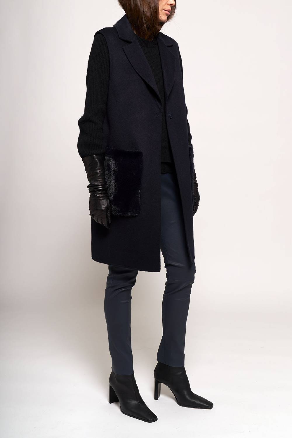 Manzoni 24 Gilet in tessuto cashmere Loro Piana con tasche visone Consegna Veloce