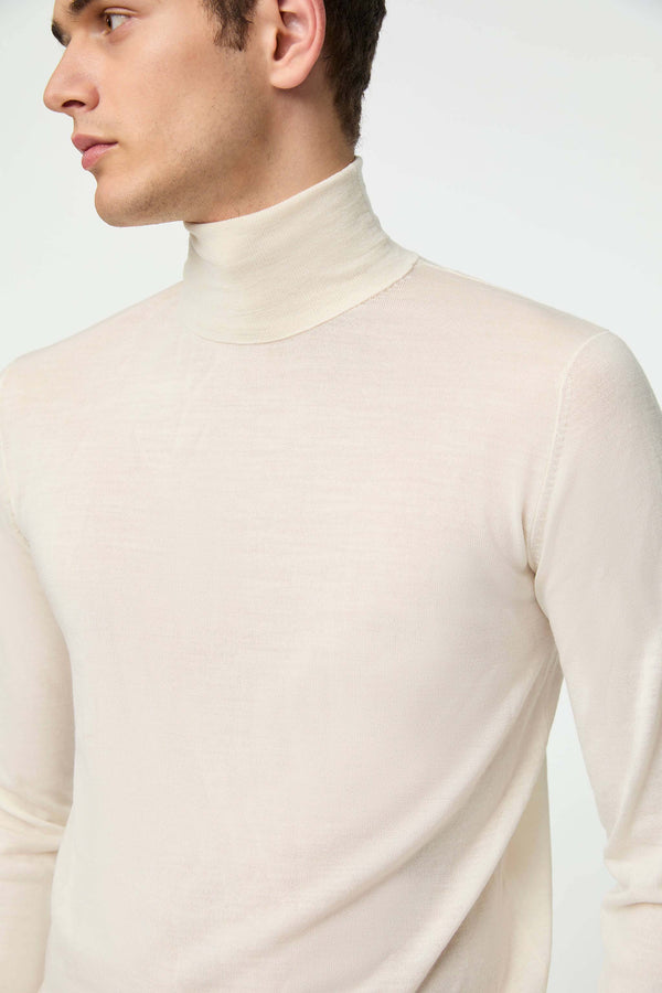 L.B.M. 1911 Maglia dolcevita in lana ultralight bianco latte Maglia dolcevita in lana ultralight bianco latte Trasporto libero internazionale