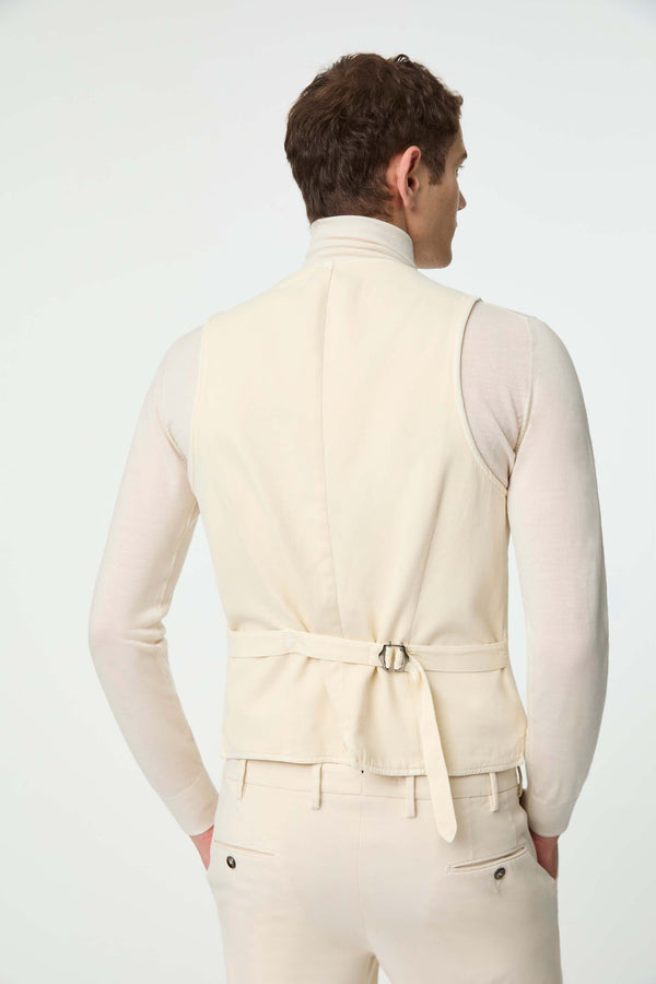 L.B.M. 1911 Gilet OSCAR tinto capo bianco latte Gilet OSCAR tinto capo bianco latte Offerte