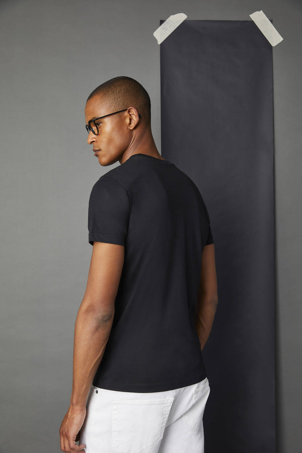 L.B.M. 1911 T-shirt in cotone nera con logo T-shirt in cotone nera con logo Offerta
