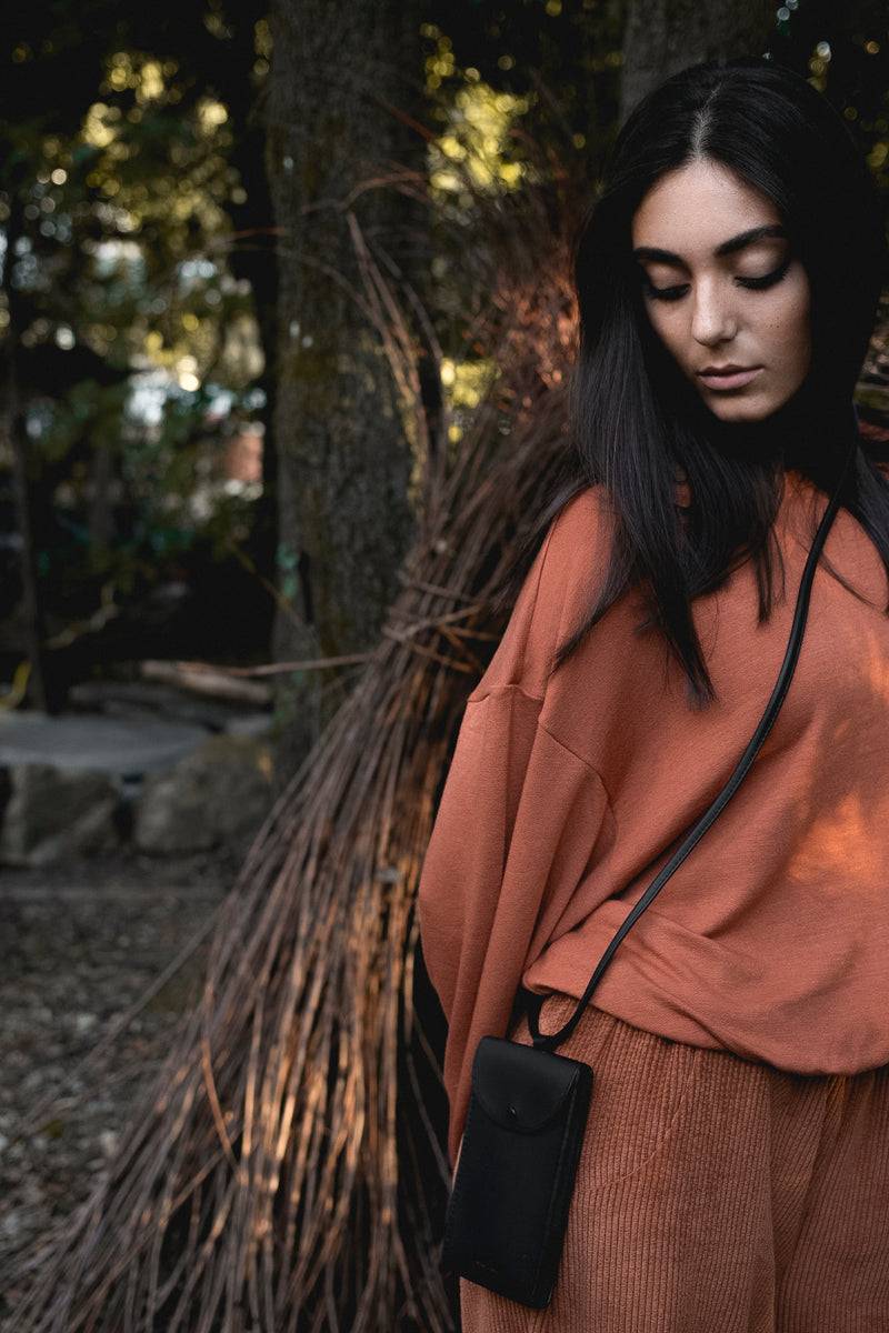 Olive E Miele PHONE POUCH Vendita