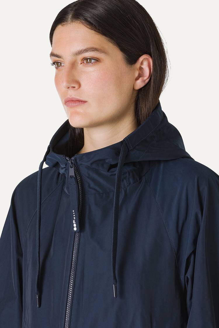 Oof Wear GIACCA CORTA IN NYLON MEMORY CON ARRICIO SULLA SCHIENA 9139 - BLU NOTTE Sottocosto