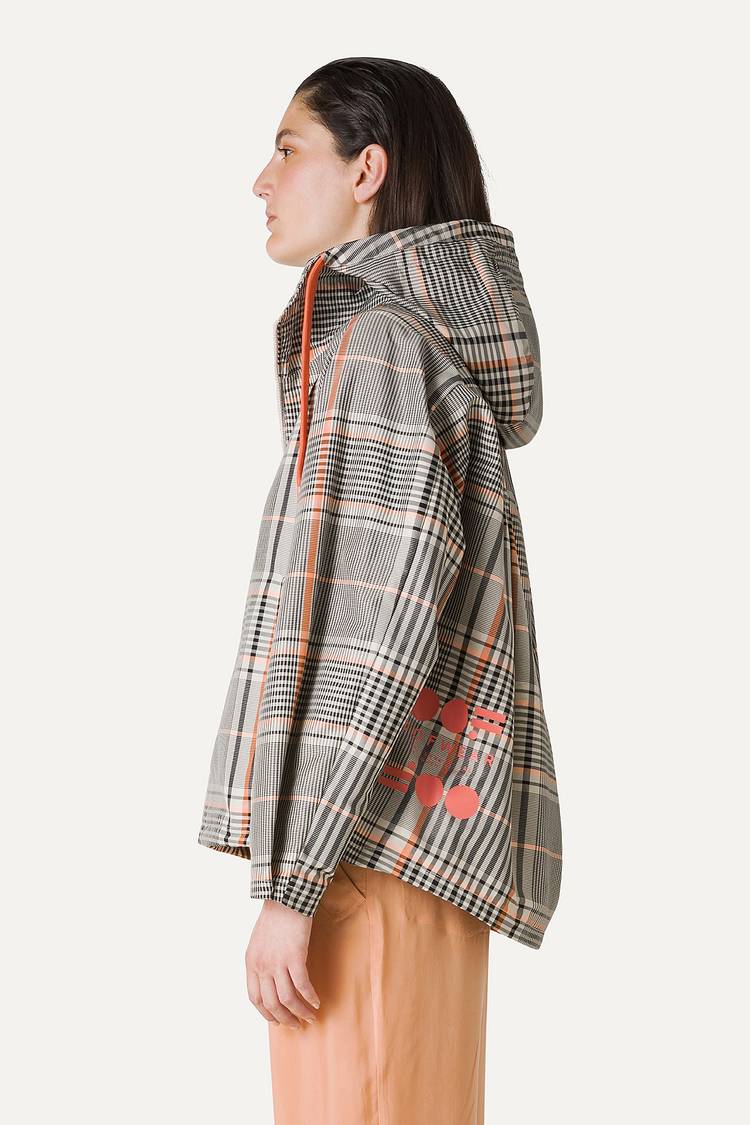 Oof Wear GIACCA CORTA IN NYLON MEMORY CON ARRICIO SULLA SCHIENA A DISEGNO CHECK 9139 - ARANCIO/CREMA Presa