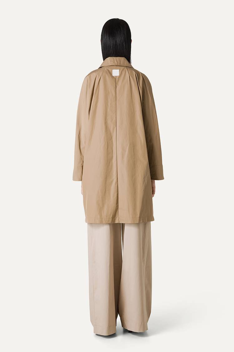 Oof Wear TRENCH IN NYLON MEMORY 9138 - BEIGE Offerta