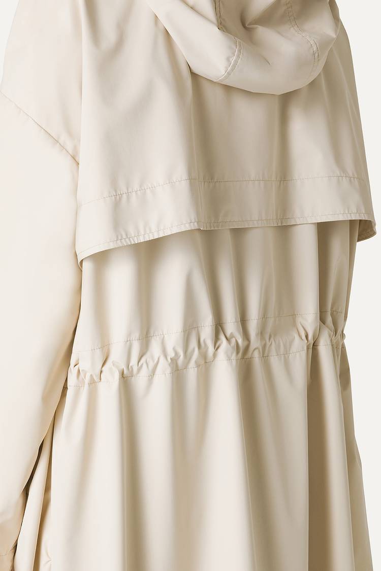 Oof Wear GIACCA LUNGA IN NYLON CON INTERNO ARGENTO 9216 - CREMA Affare Del Giorno