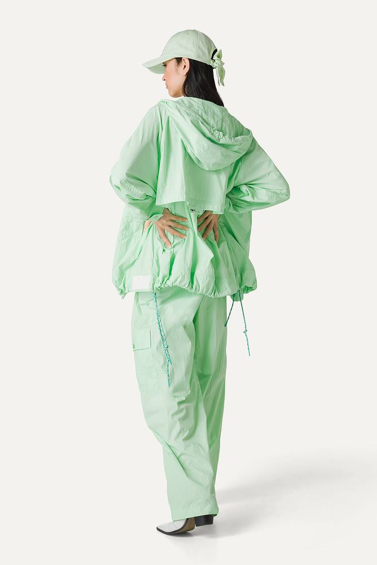 Oof Wear GIACCA CON CAPPUCCIO OVER IN NYLON 9206 - MENTA In Vendita