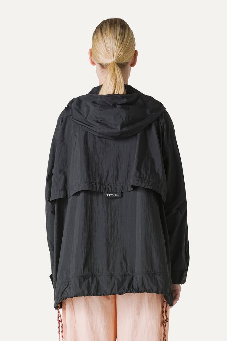 Oof Wear GIACCA CON CAPPUCCIO OVER IN NYLON 9206 - NERO Saldi