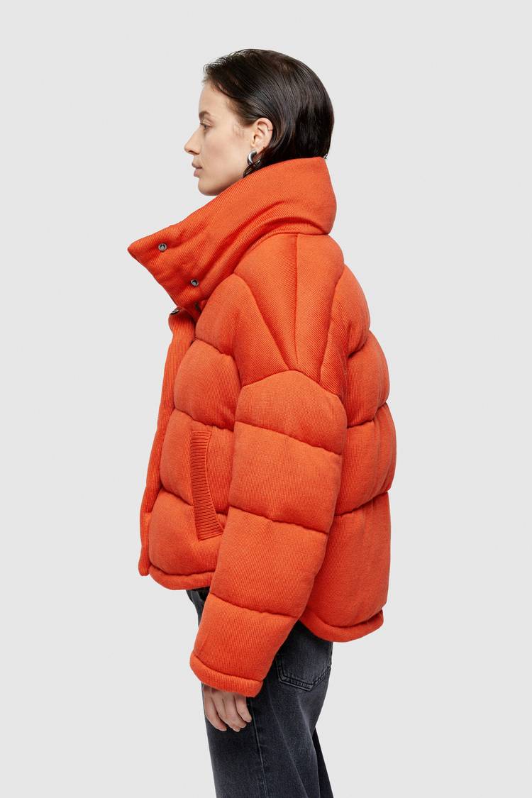 Oof Wear GIACCA CORTA 9270 IN TESSUTO MAGLIA IMBOTTITO - ARANCIO Offerte