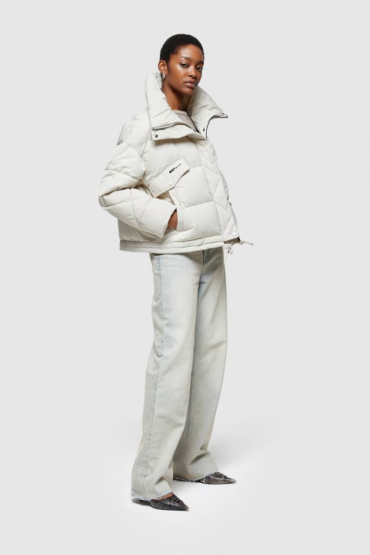 Oof Wear GIACCA CORTA 9235 IN NYLON MEMORY - PANNA Ultimi tre giorni
