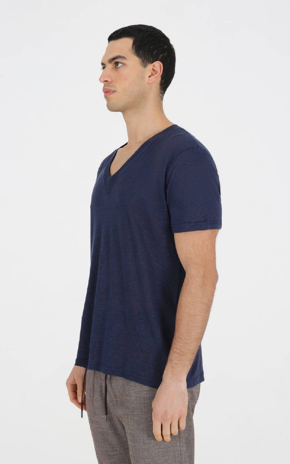 Outfit Italy T-Shirt scollo a V in lino Negozi Online
