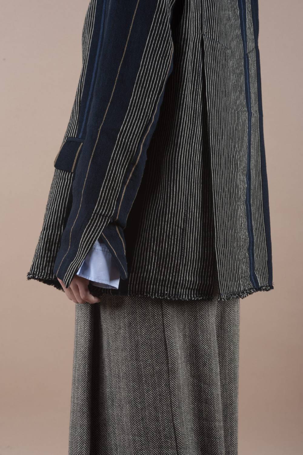 Pdr Phisique Du Role PHISIQUE DU ROLE JACKET IN WOOL/LINEN BARRE’ WITH IRREGULAR STRIPES Prezzo Ridotto