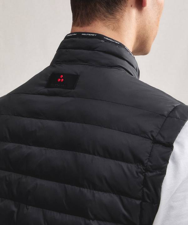 Peuterey Gilet imbottito superleggero e semilucido Promozione