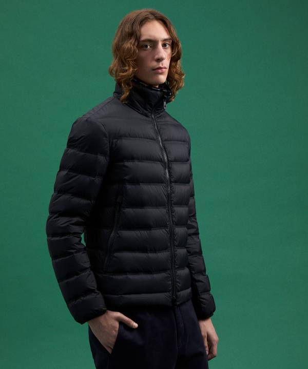 Peuterey Piumino Sportivo In Nylon Riciclato Soddisfazione Garantita
