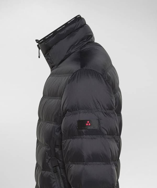 Peuterey Piumino Sportivo In Nylon Riciclato Soddisfazione Garantita