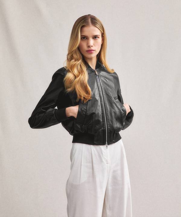 Peuterey Giacca bomber corta in pelle Convenienza