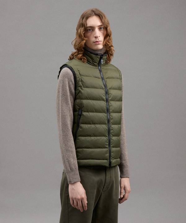 Peuterey Gilet Superleggero In Nylon Riciclato Promozione Limitata