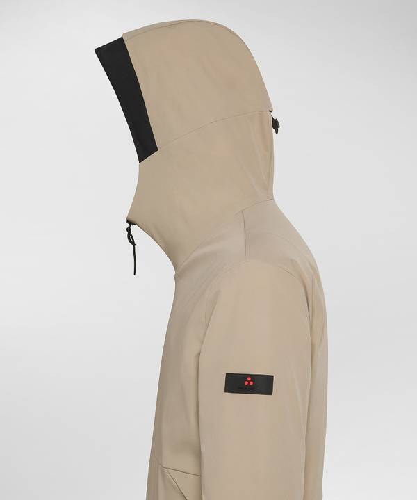 Peuterey Trench Liscio In Primaloft Minimal E Sofisticato In Vendita