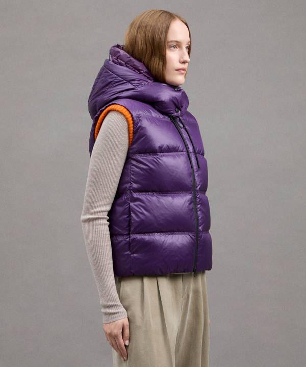 Peuterey Gilet In Ripstop Lucido Fino al 55% di sconto