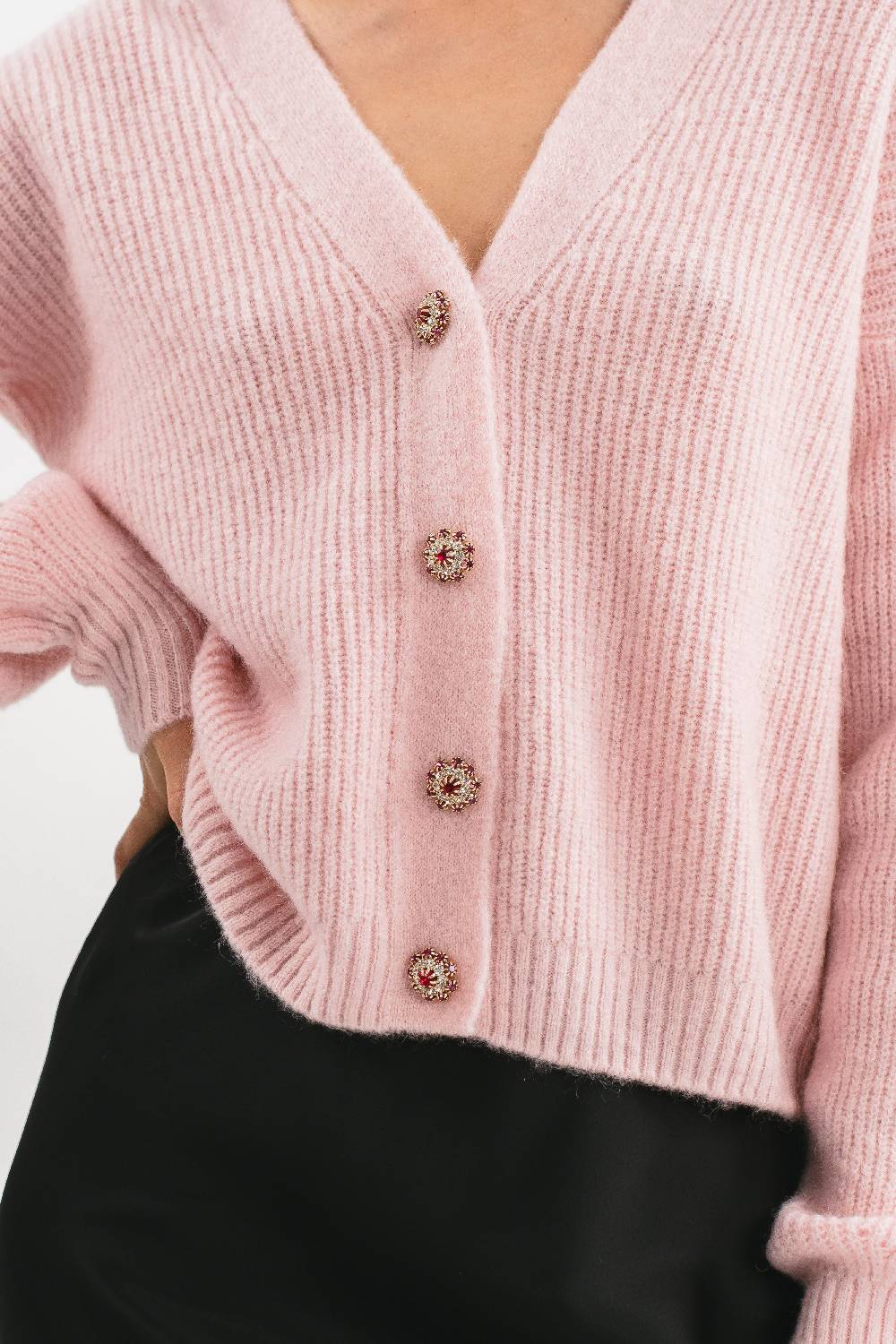 Pink Memories Cardigan crop con bottoni gioiello Soddisfazione Garantita