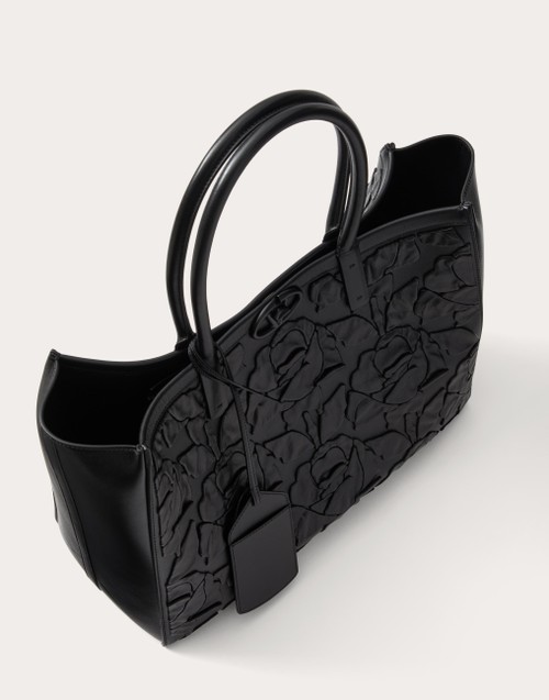 Red Valentino BORSA SHOPPING MEDIA VLOGO LOCKER TOTE IN PELLE CON ROSE RICAMATE Vendite Flash