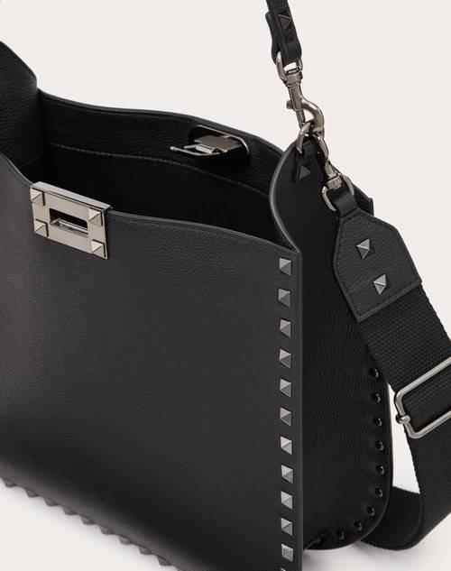 Red Valentino BORSA HOBO VALENTINO GARAVANI ROCKSTUD IN VITELLO GRANATO Novità