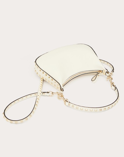 Red Valentino HOBO PICCOLA VALENTINO GARAVANI ROCKSTUD IN VITELLO GRANATO Sconto