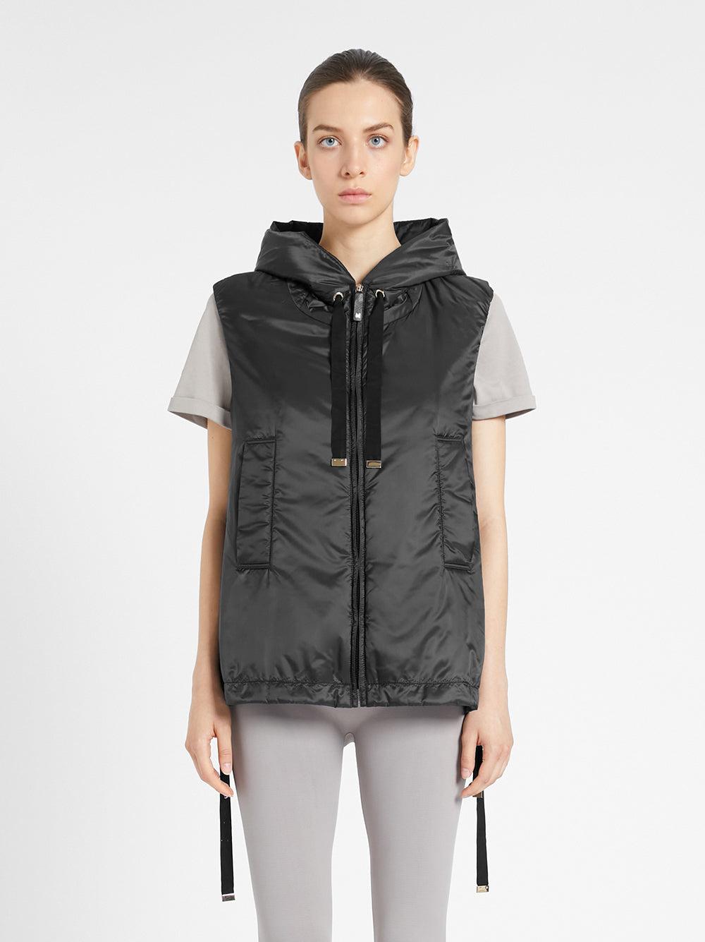 Max Mara Waterproof technical canvas vest Presa