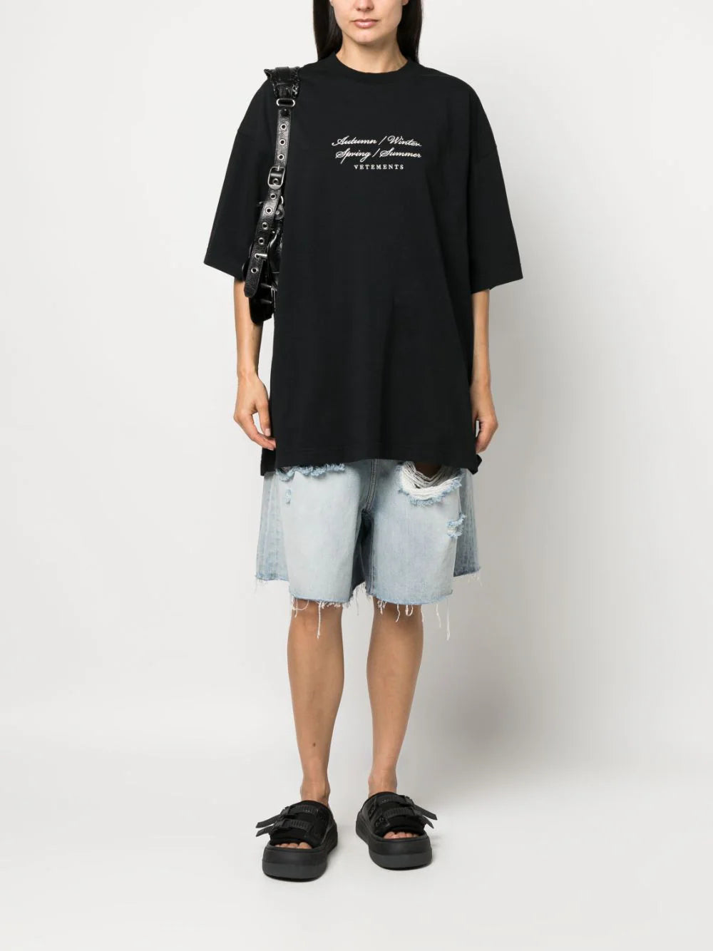 VETEMENTS 4 seasons logo t-shirt Italia