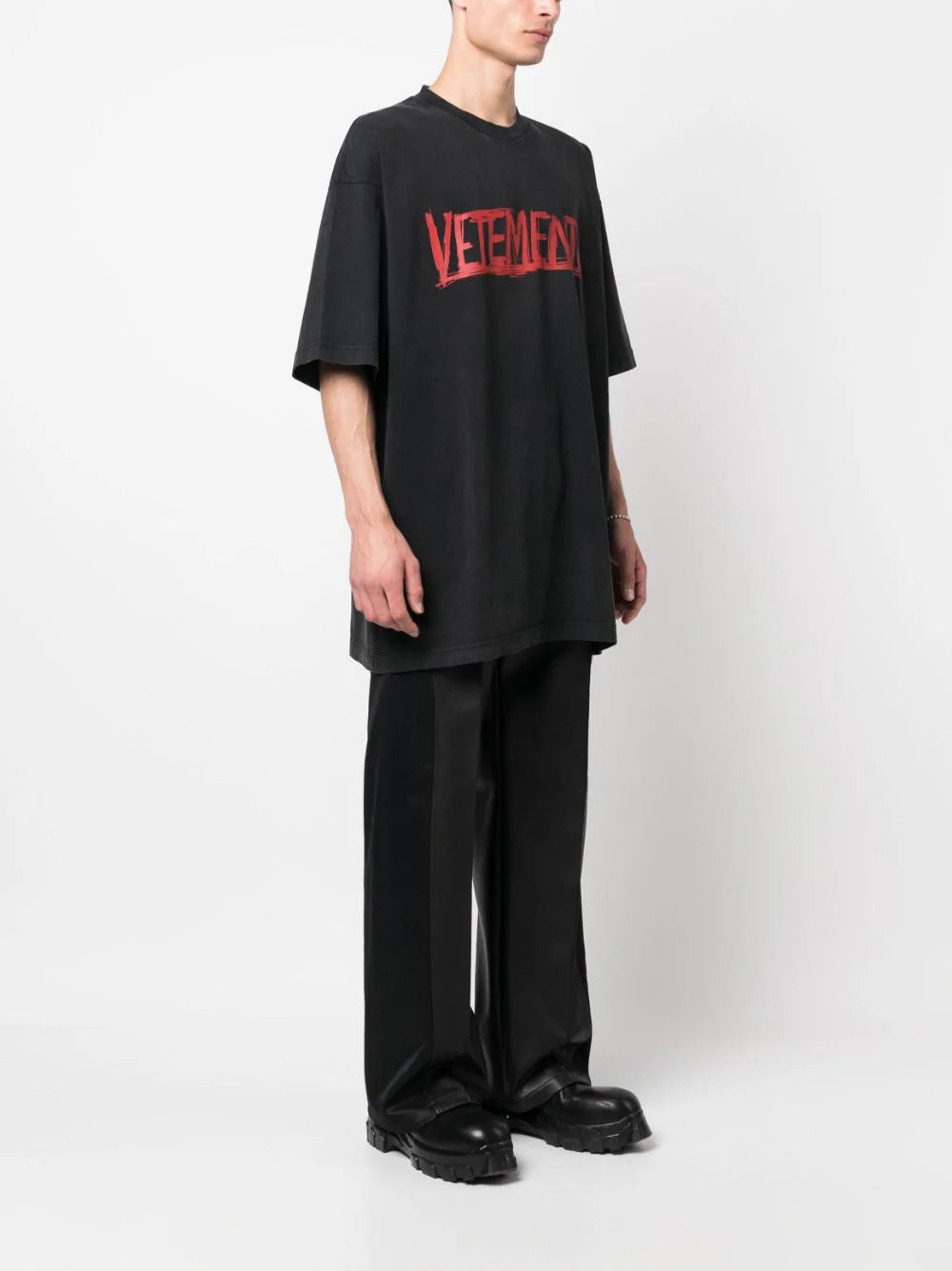 VETEMENTS Worldtour logo t-shirt 2025