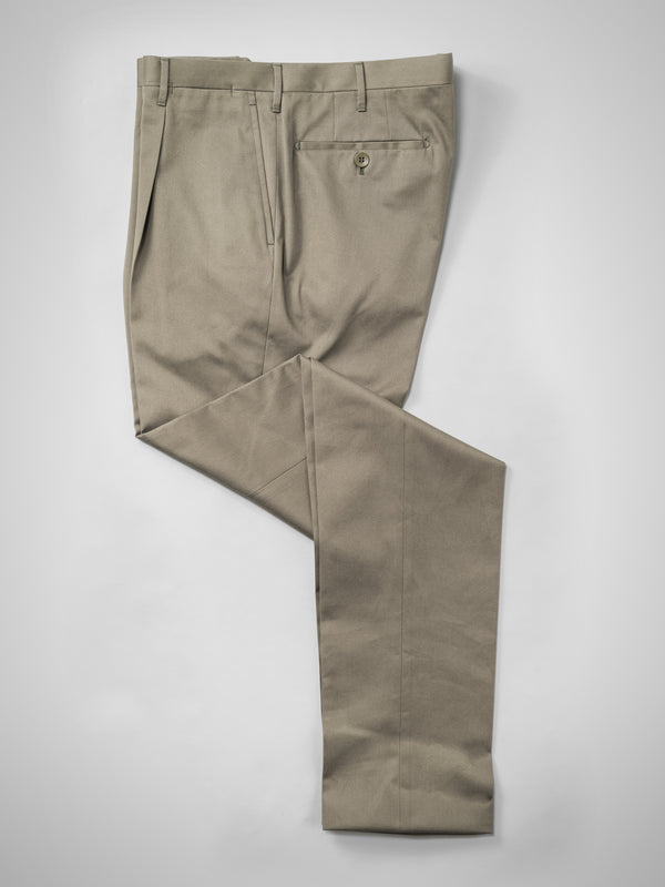 Rota Four Seasons Green pair of regular fit cotton trousers Nuovo