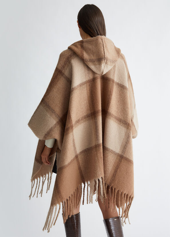 Liu Jo Poncho jacquard con cappuccio Offerta Giorno del Papà