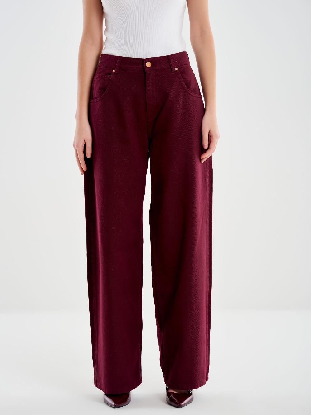 Vicolo Jeans Mia Relaxed Bordeaux Bordeaux In Saldo