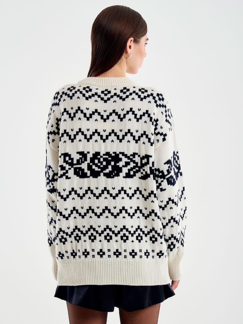 Vicolo Pull Jaquard Rose Stilizzate Bianco Convenienza