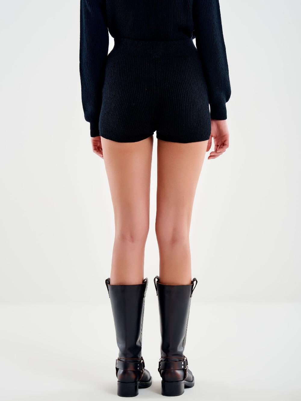 Vicolo Shorts in Maglia a Coste Nero Promozione Limitata