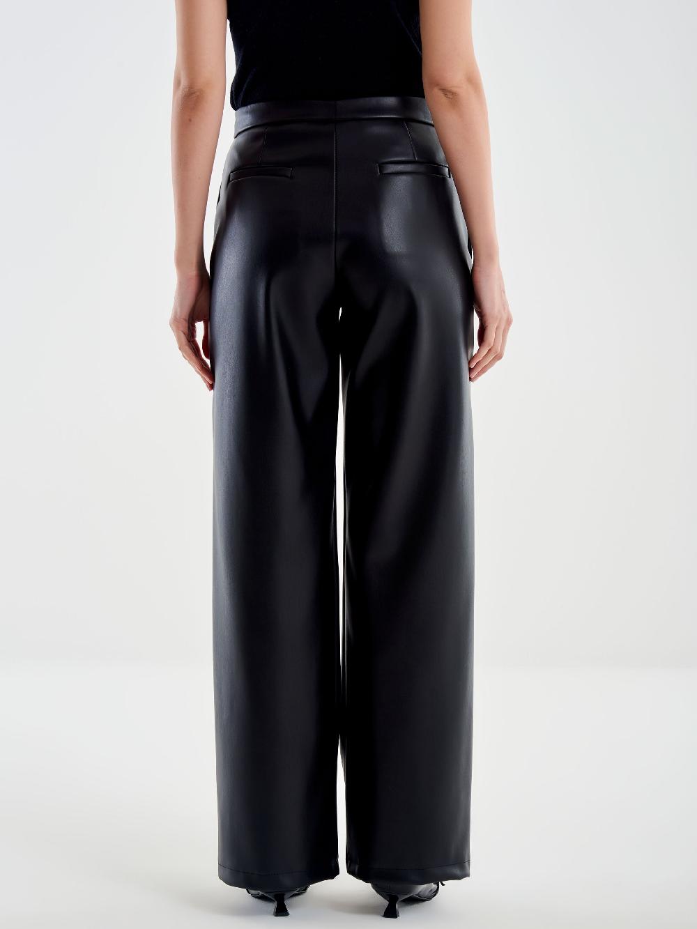 Vicolo Pantalone Straight Effetto Pelle Nero Offerta natalizia