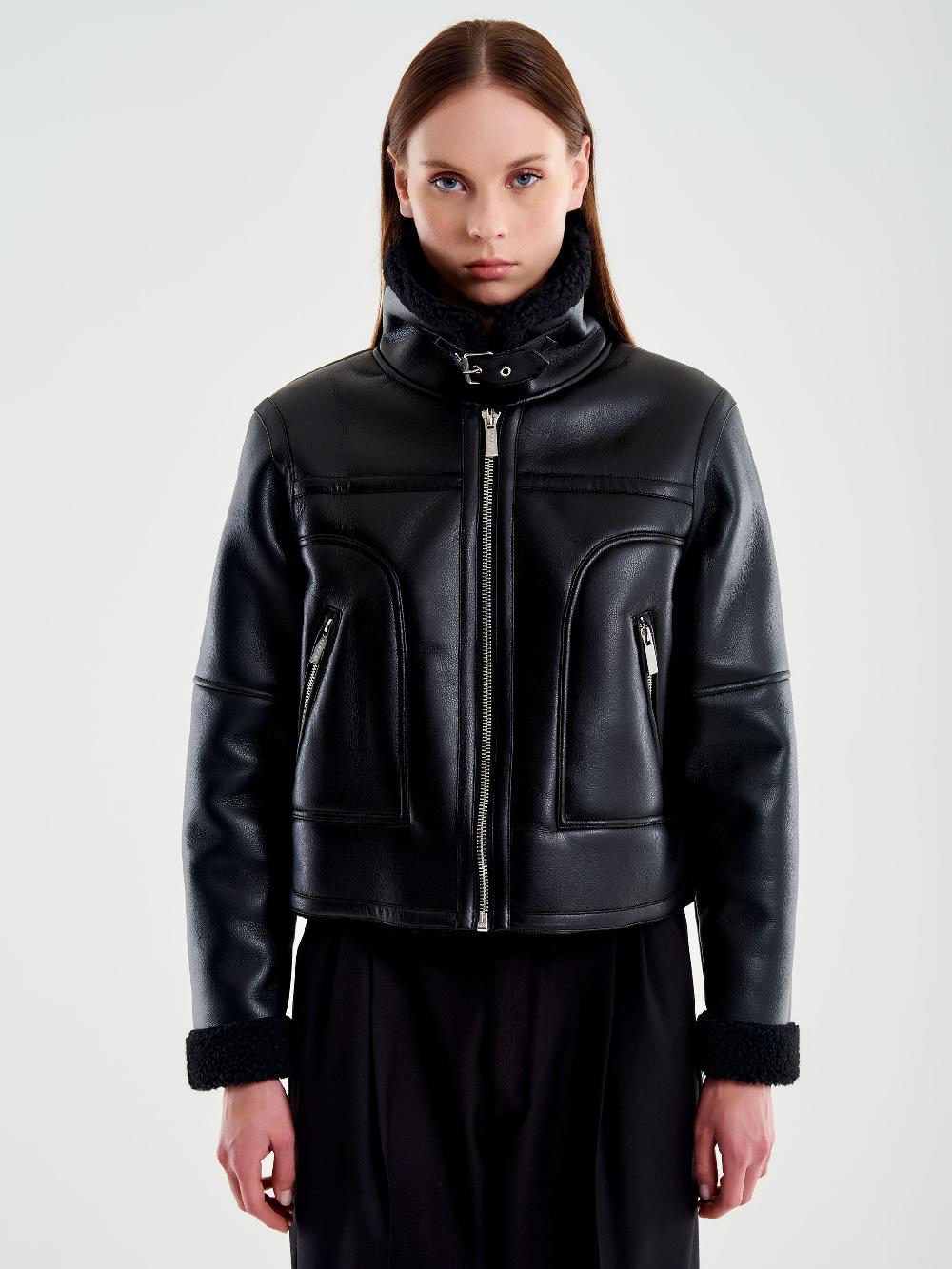 Vicolo Giubbotto Biker Cropped Effetto Pelle Nero Presa
