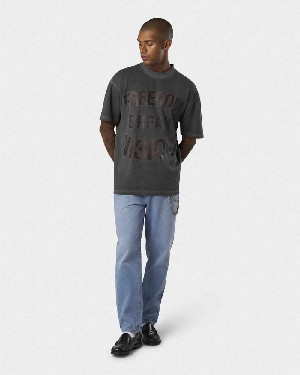 Vision Of Super COLD WASH T-SHIRT WITH FREEDOM PRINT ON FRONT AND METAL LABEL Sottocosto