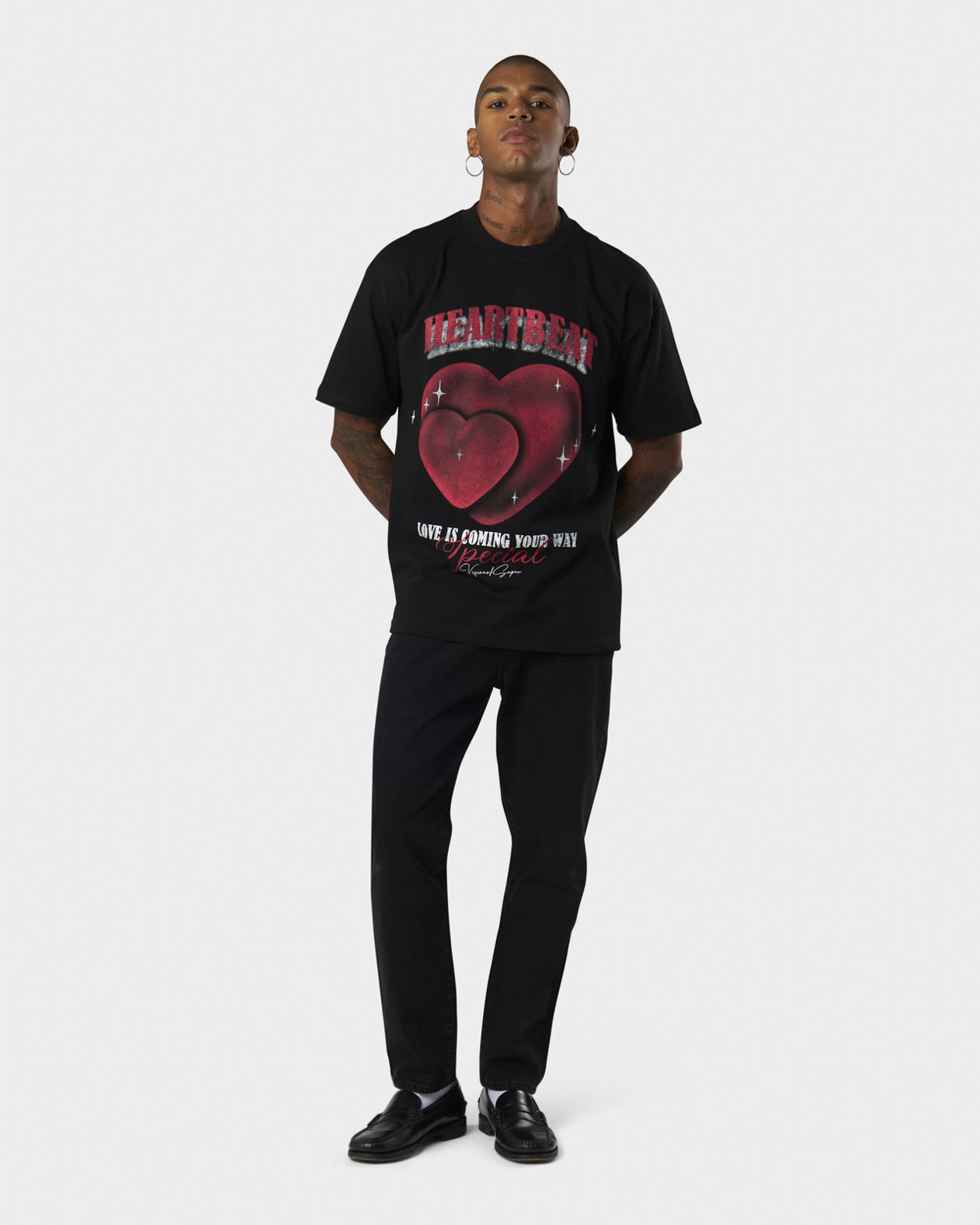 Vision Of Super BLACK T-SHIRT WITH HEARTBEAT PRINT ON FRONT AND METAL LABEL Convenienza