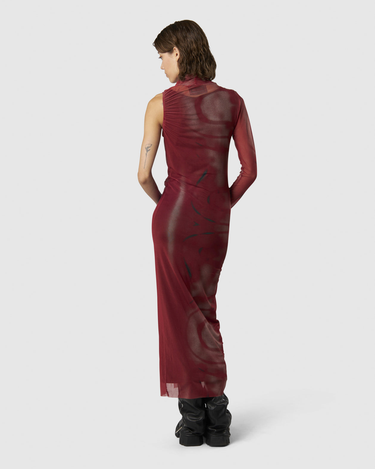 Vision Of Super ASYMMETRICAL LONG DRESS WITH RED GOTHIC GRAPHIC Saldi Di Fabbrica